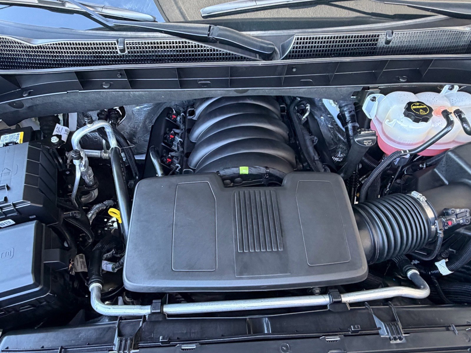 Used 2025 GMC Sierra 1500 AT4 image 25