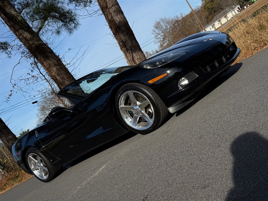 Used 2006 Chevrolet Corvette Convertible w/ Preferred Equipment Group RWD image 20