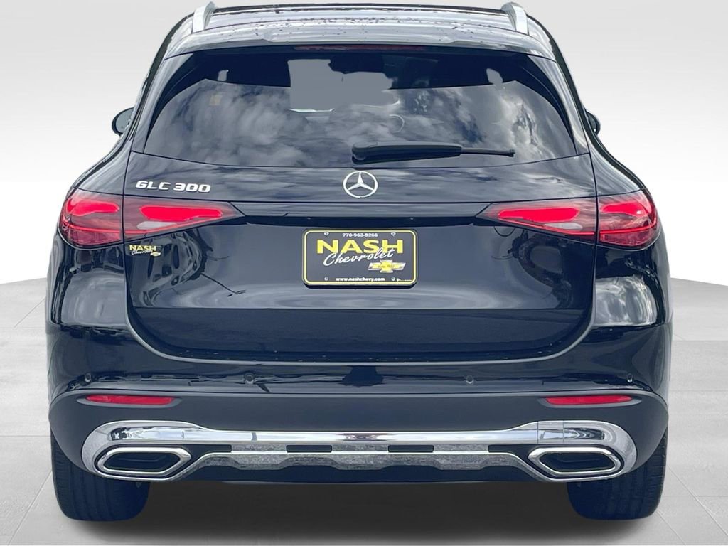 Used 2024 Mercedes-Benz GLC 300 image 4