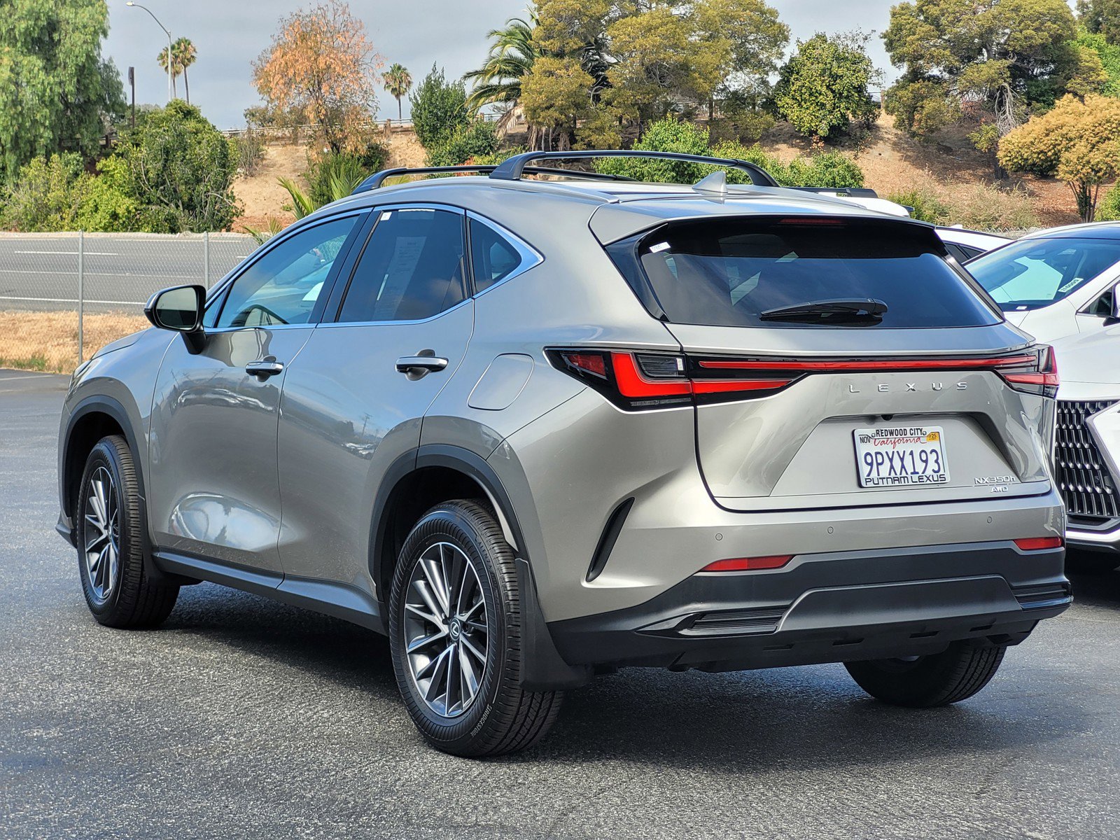 Used 2025 Lexus NX 350h AWD w/ Premium Package image 6