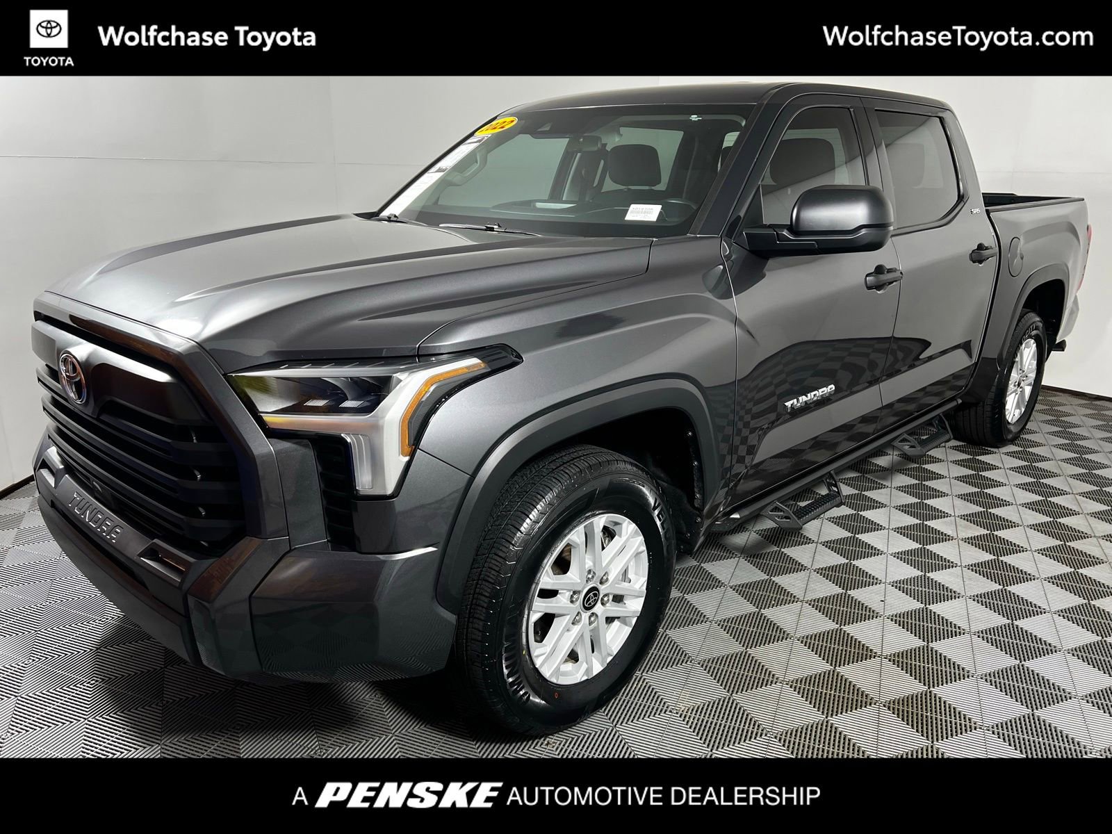 Used 2022 Toyota Tundra SR5 RWD image 1