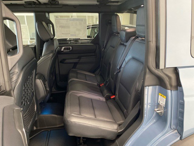 New 2025 Ford Bronco Badlands image 16