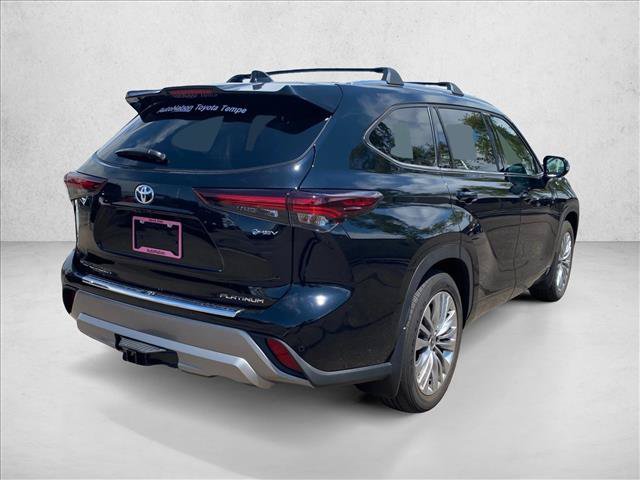 Used 2026 Toyota Highlander Platinum AWD/4WD image 5