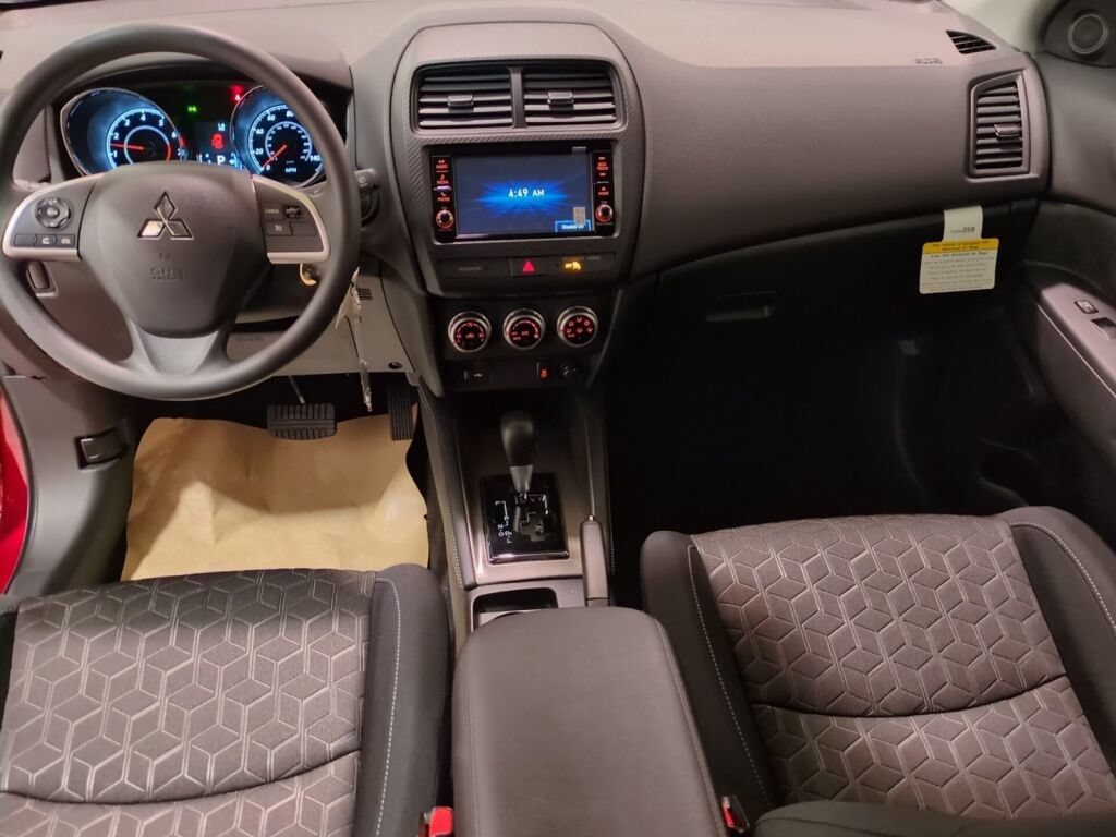 New 2025 Mitsubishi Outlander Sport ES AWD/4WD image 14