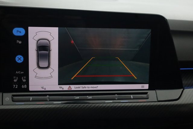 Used 2023 Volkswagen Golf 20th Anniversary Edition image 18