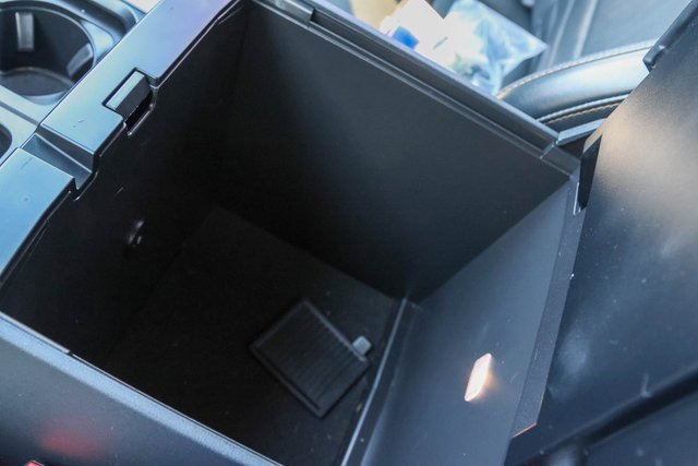 Used 2024 Ford F250 Platinum w/ FX4 Off-Road Package image 27