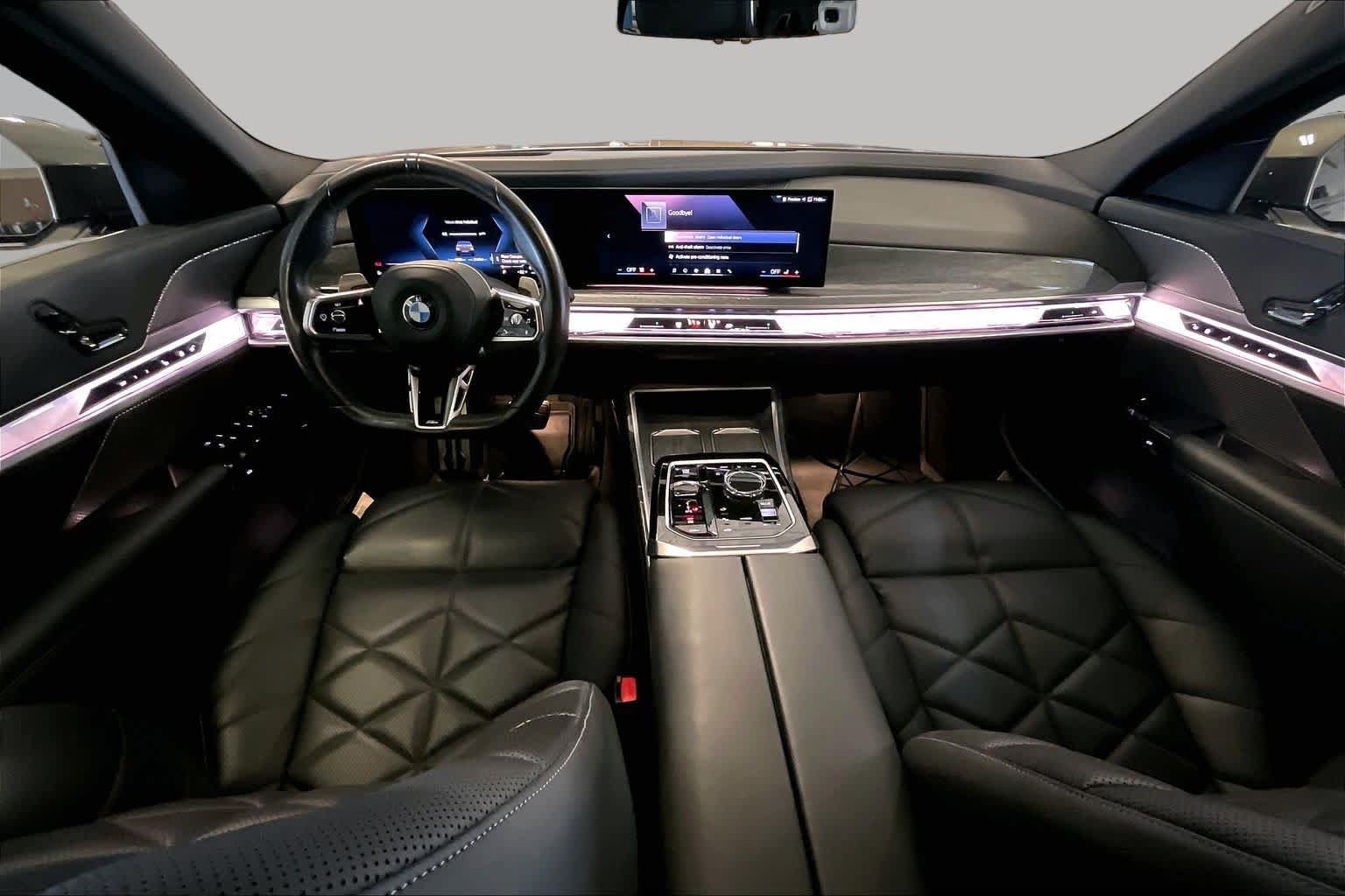 Certified 2023 BMW 740i RWD image 14
