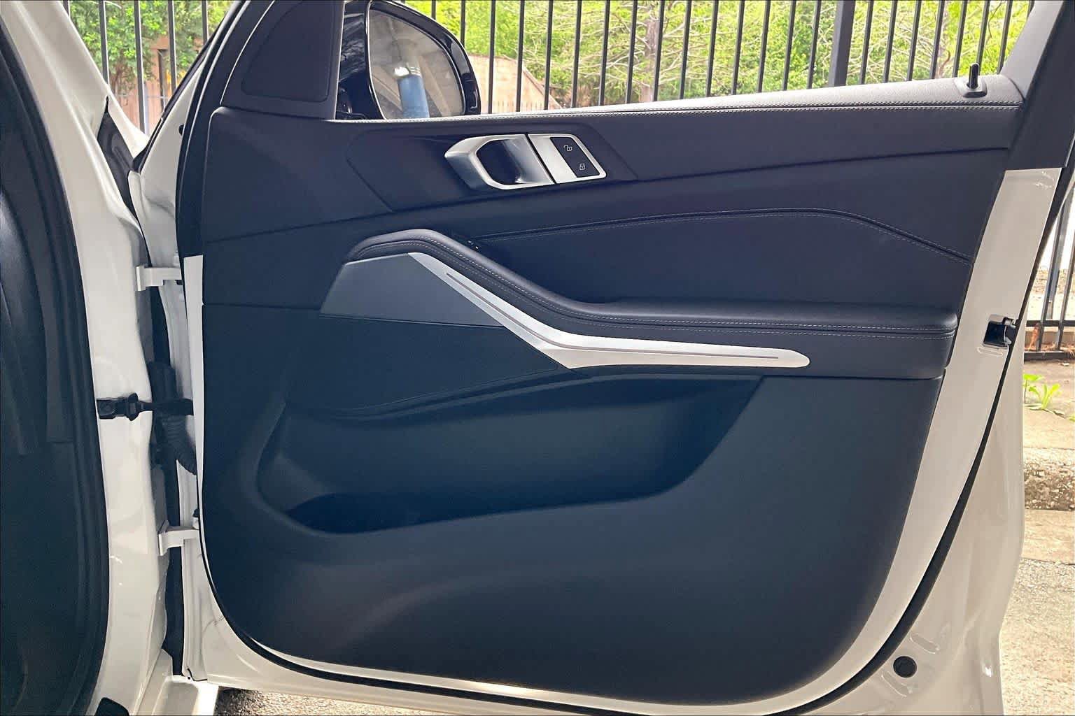Certified 2023 BMW X5 sDrive40i w/ Executive Package image 22