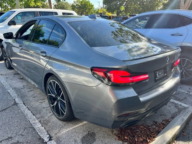 Used 2023 BMW 530i w/ M Sport Package RWD image 3