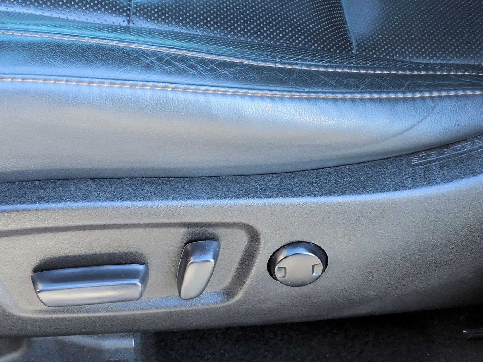 Used 2019 Toyota Highlander Limited image 17