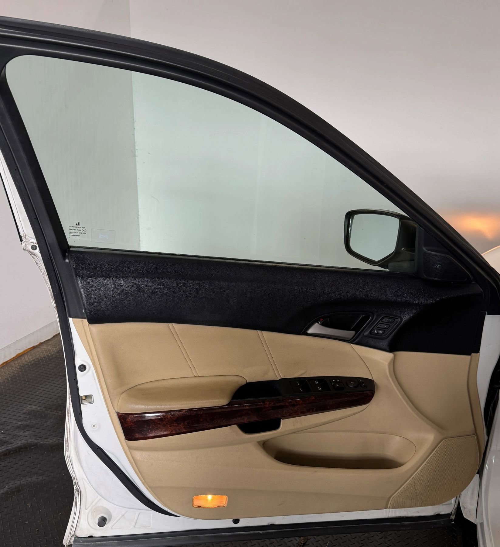 Used 2010 Honda Crosstour EX-L image 12