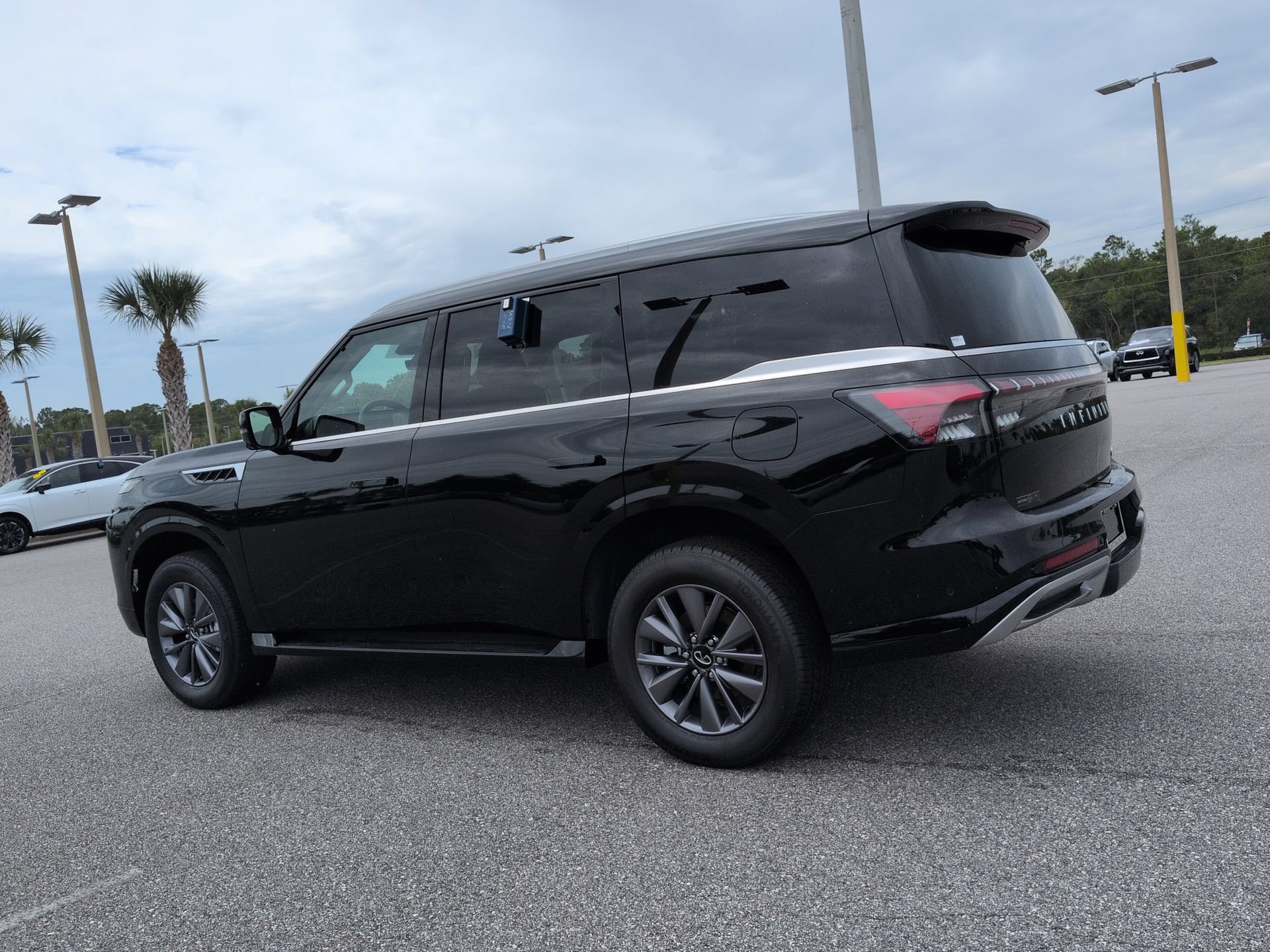 New 2027 INFINITI QX80 Pure w/ Cargo Package RWD image 7