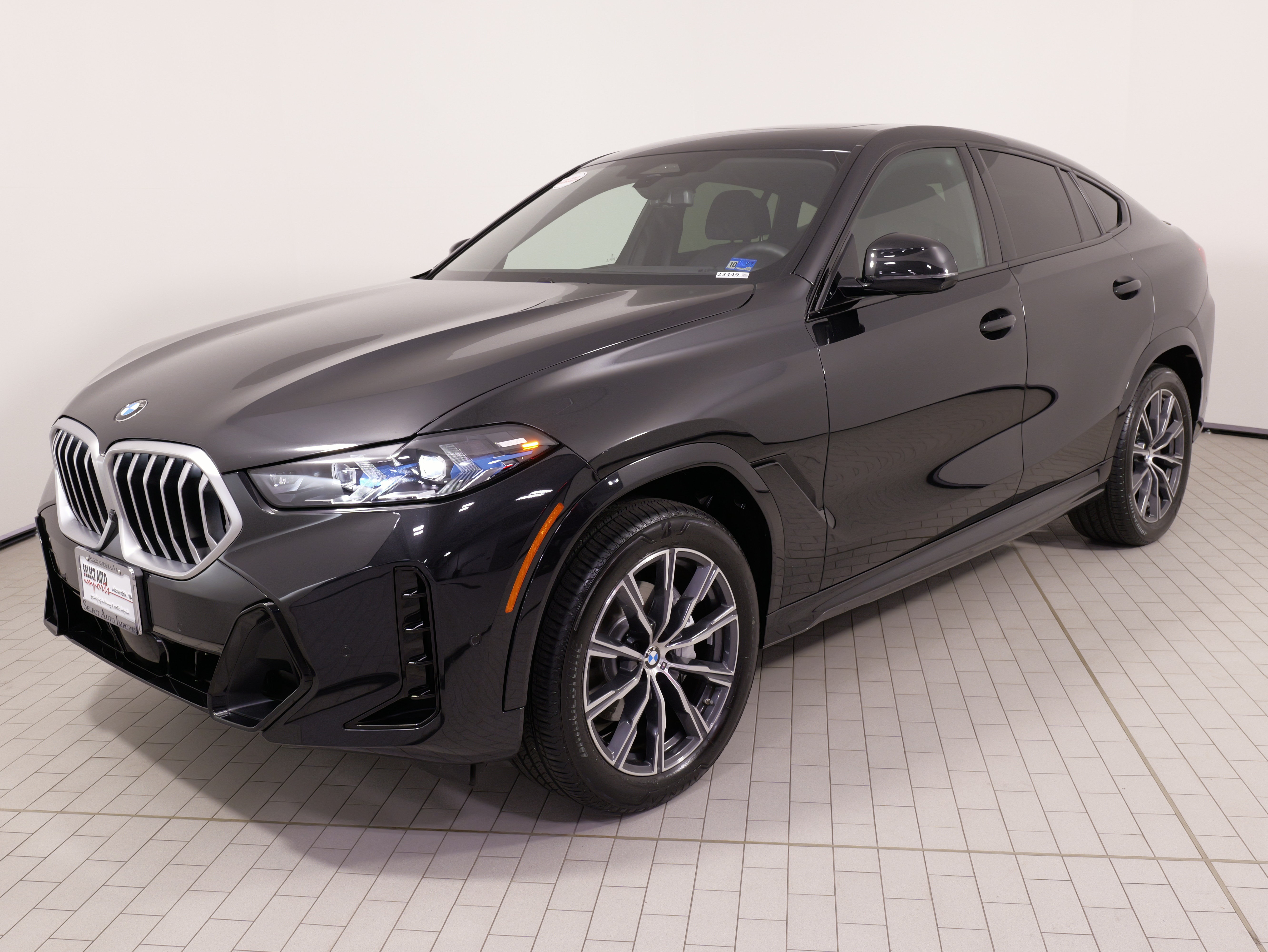 Used 2026 BMW X6 xDrive40i w/ Climate Comfort Package AWD/4WD image 3
