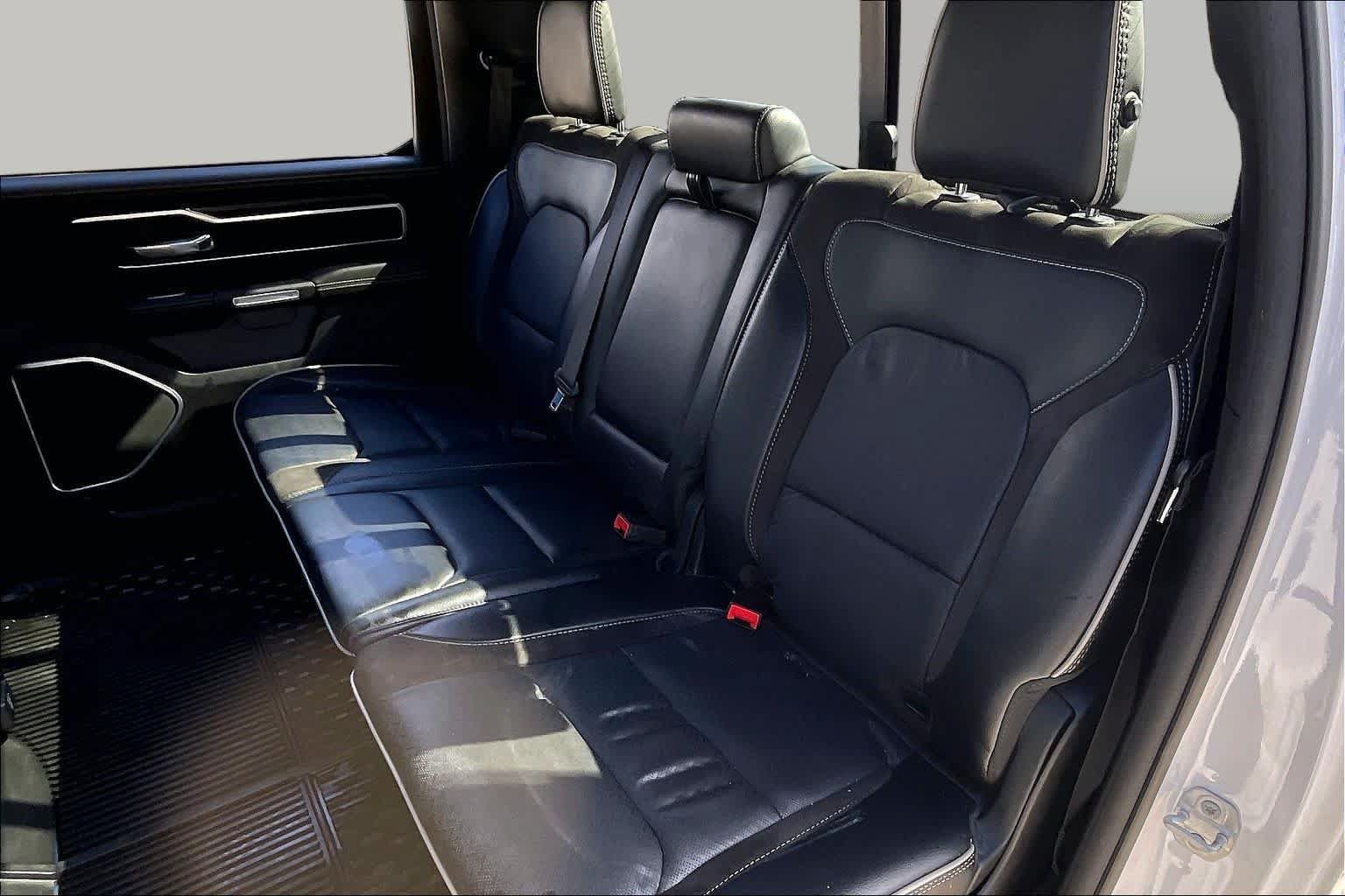 Used 2023 RAM 1500 Laramie AWD/4WD image 20