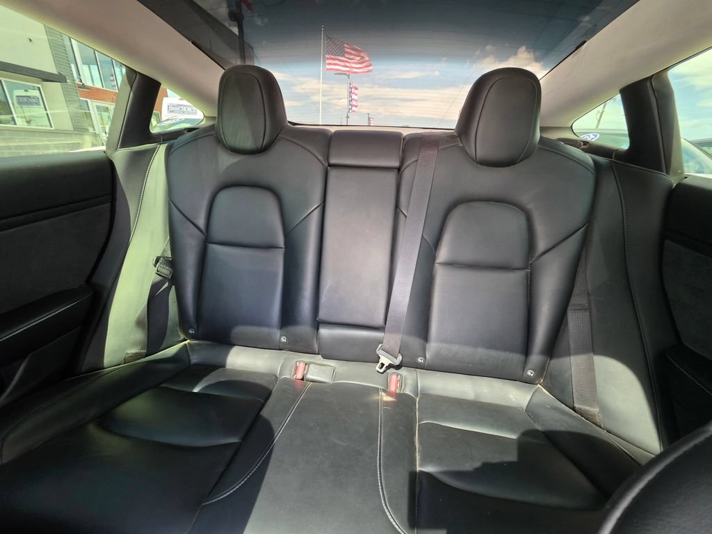 Used 2021 Tesla Model 3 Long Range AWD/4WD image 9