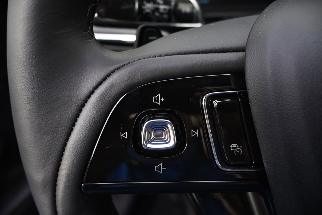 New 2026 Lincoln Corsair Reserve image 32