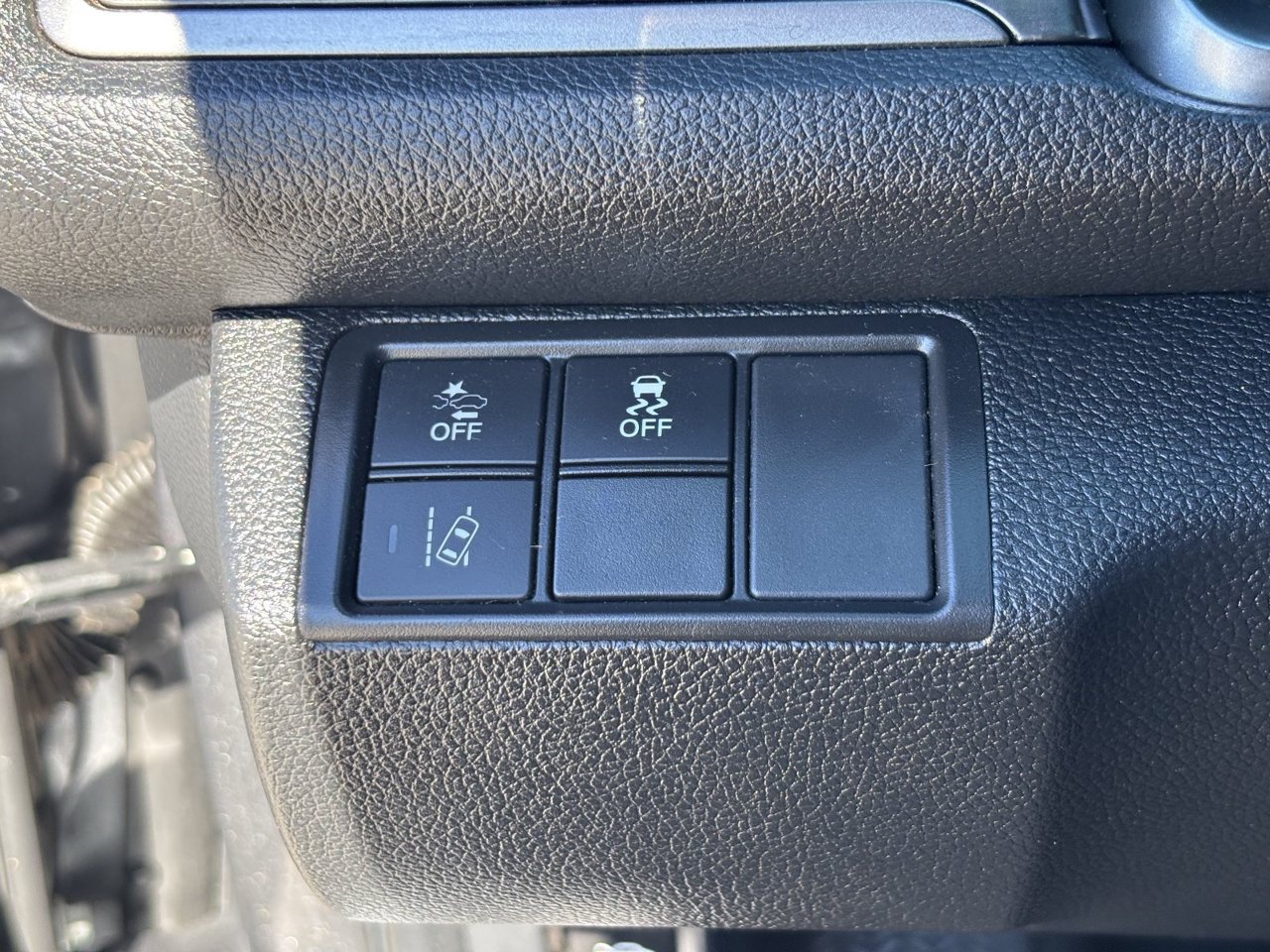 Certified 2018 Honda Civic Sport Touring image 30