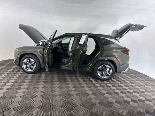 Certified 2025 Hyundai Tucson SEL image 12