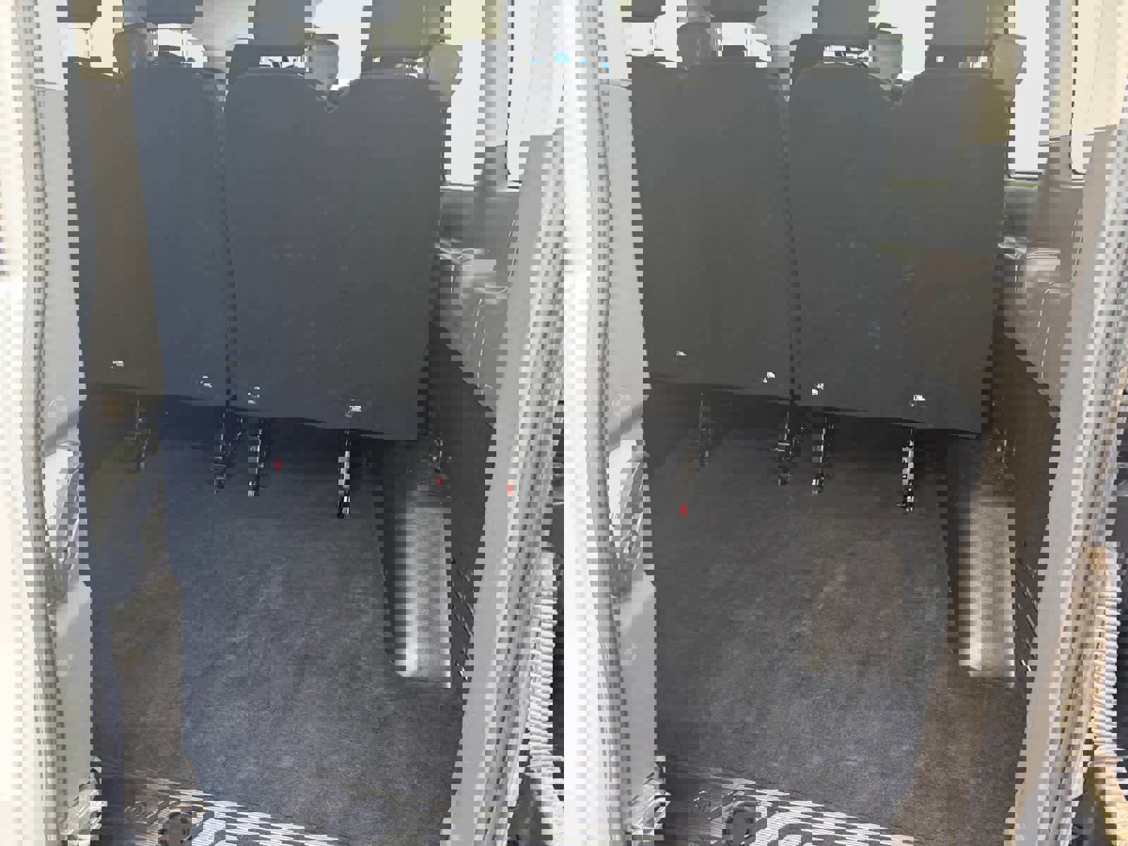 Used 2024 Ford Transit 350 XLT image 21