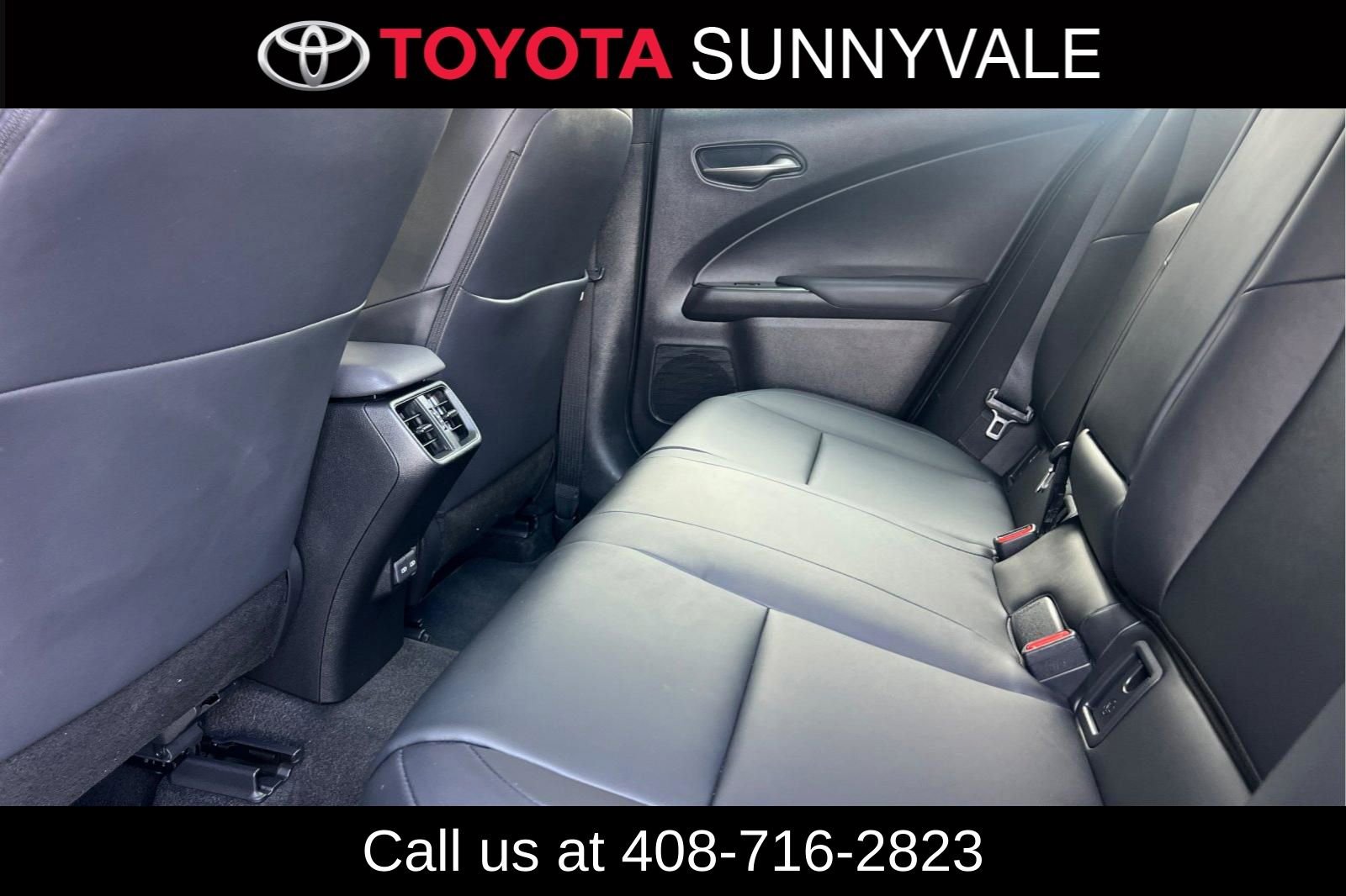 Used 2025 Lexus UX 300h FWD w/ Accessory Package (Z1) image 5