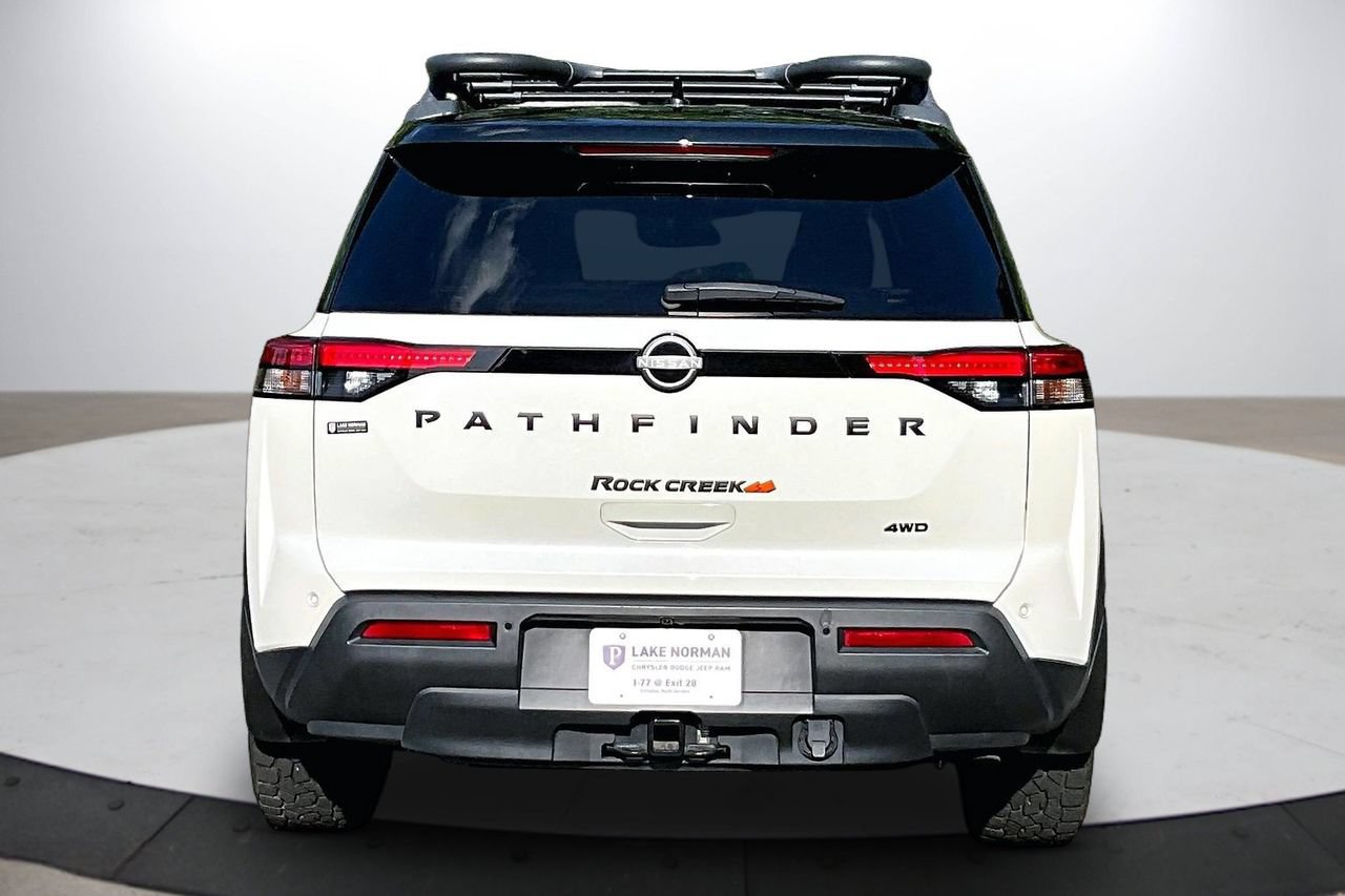 Used 2024 Nissan Pathfinder Rock Creek AWD/4WD image 8