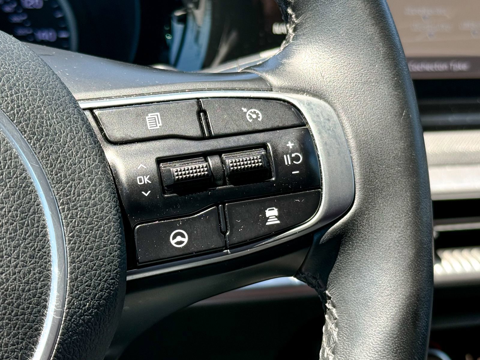 Used 2022 Kia K5 GT-Line w/ GT-Line Awd Premium Package image 29