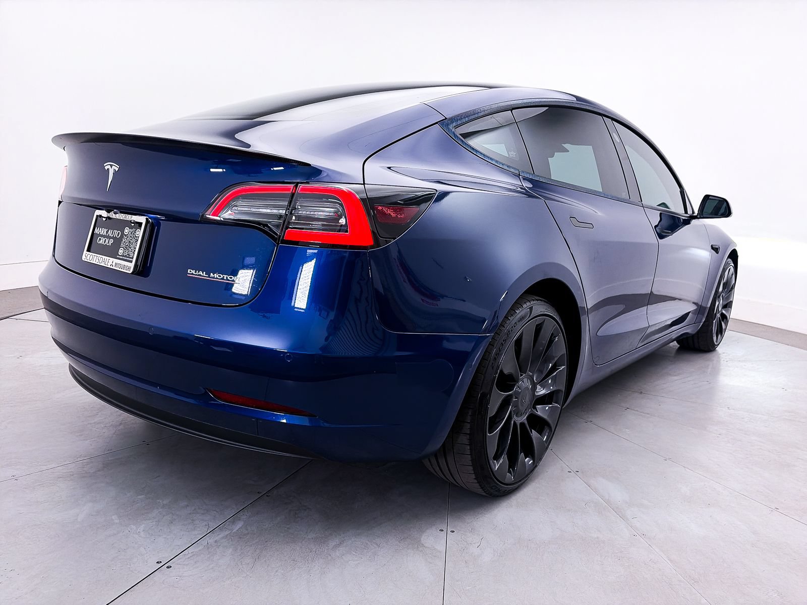 Used 2022 Tesla Model 3 Performance AWD/4WD image 15