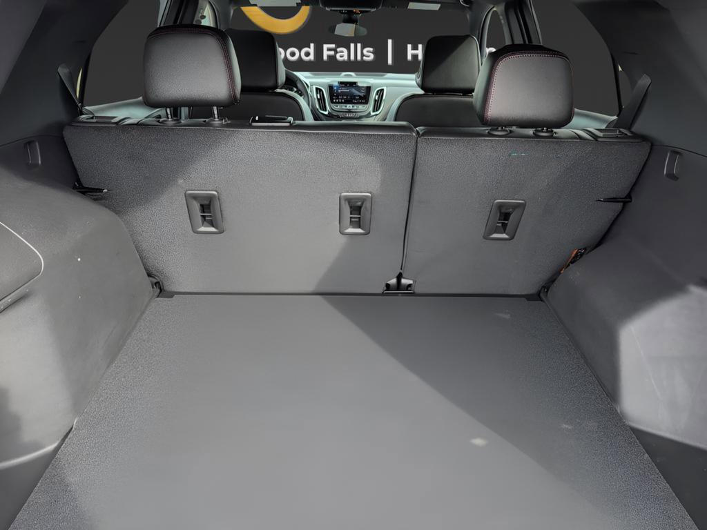Used 2024 Chevrolet Equinox RS w/ RS Leather Package image 24