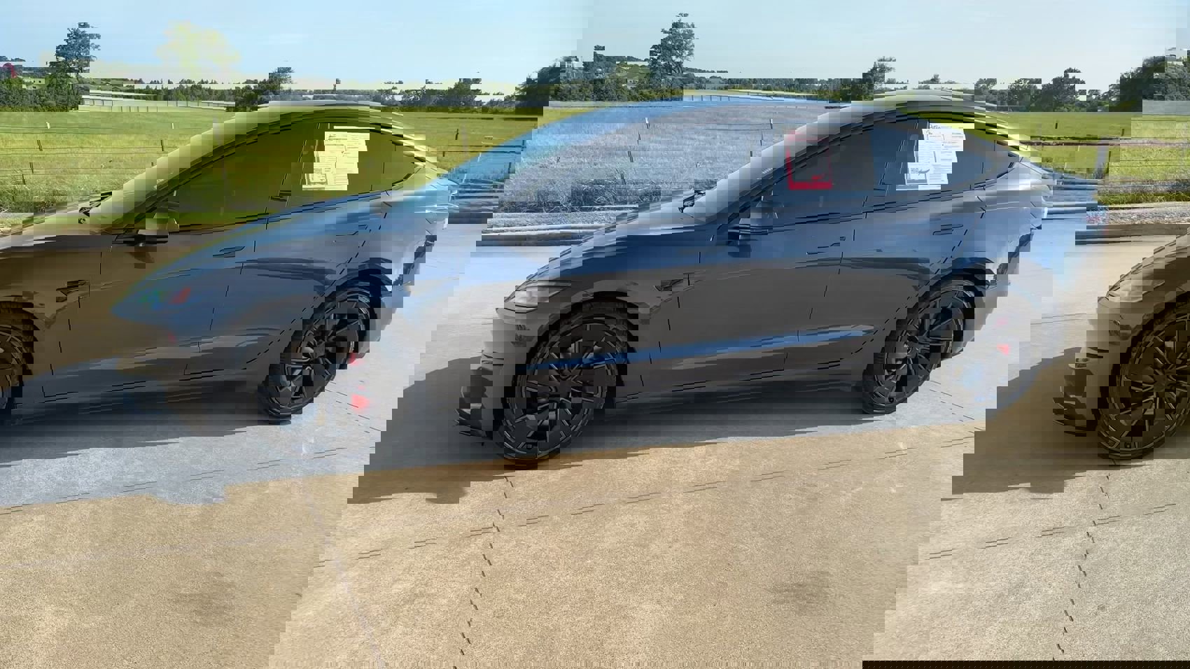 Used 2024 Tesla Model 3 Performance image 4