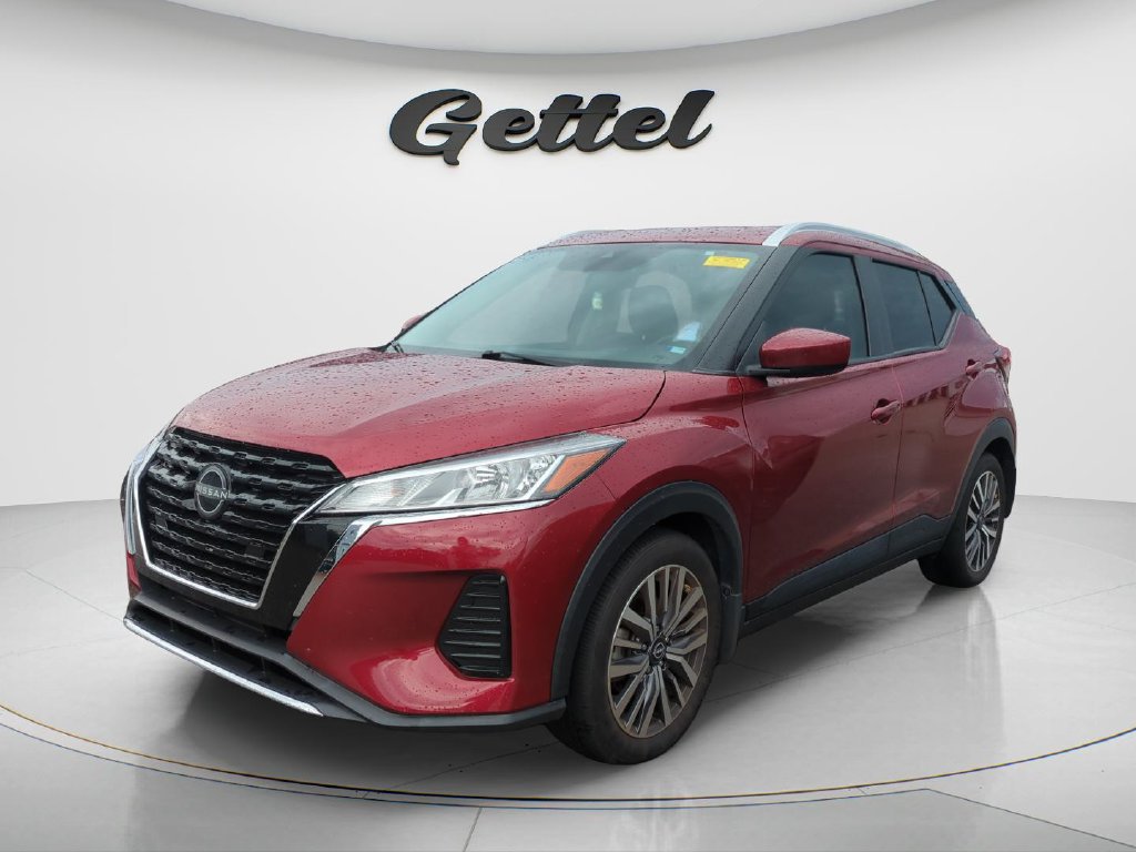 Certified 2023 Nissan Kicks SV FWD image 1