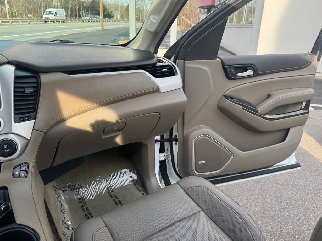 Used 2016 GMC Yukon SLT w/ Premium Edition image 31