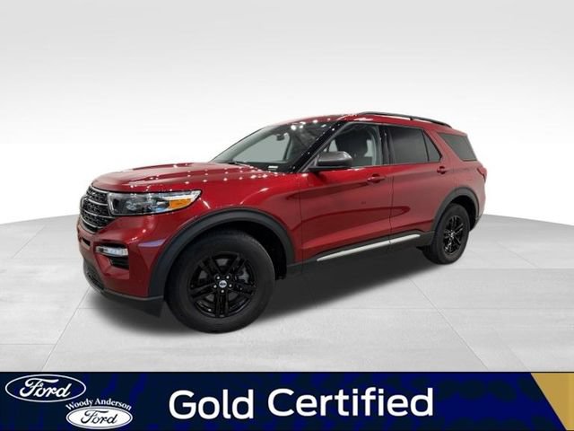 Certified 2024 Ford Explorer XLT w/ Equipment Group 202A AWD/4WD image 1