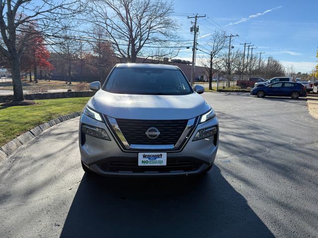 Used 2023 Nissan Rogue SV image 8