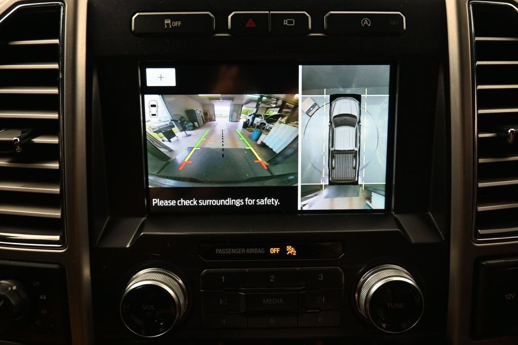 Used 2019 Ford F150 Platinum w/ Technology Package AWD/4WD image 15