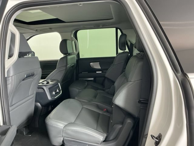 Used 2026 Ford Expedition Max Active AWD/4WD image 27