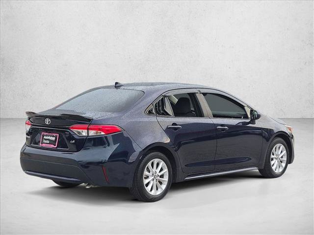 Used 2022 Toyota Corolla LE w/ LE Convenience Package FWD image 5