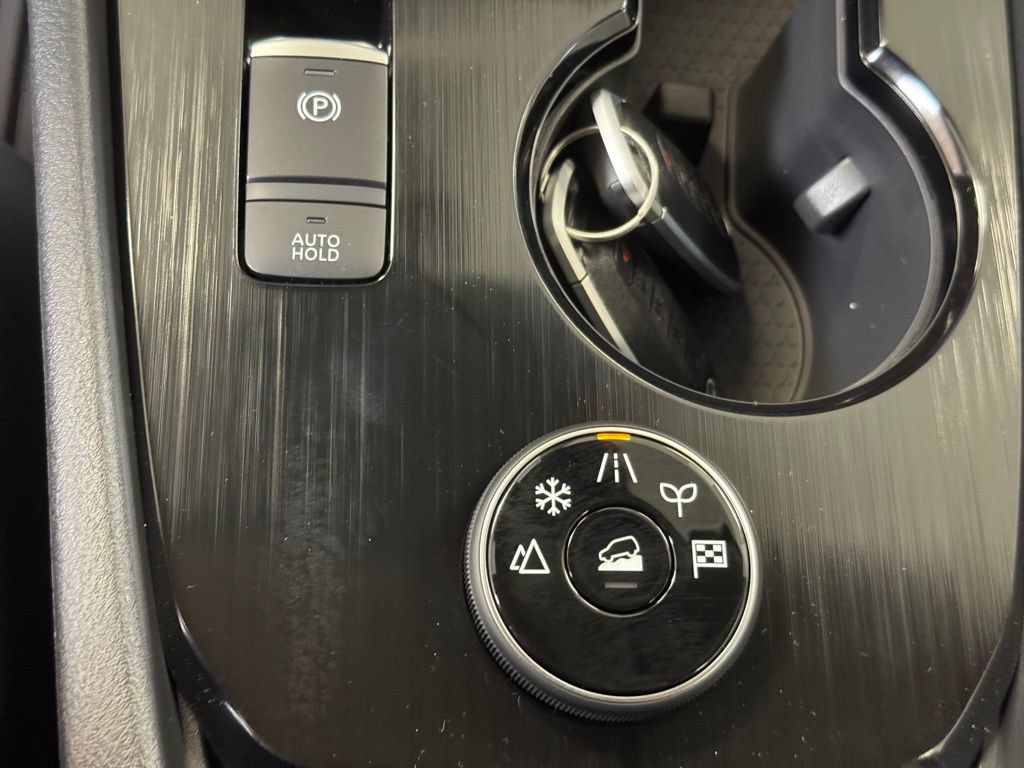 New 2026 Nissan Rogue SV AWD/4WD image 34