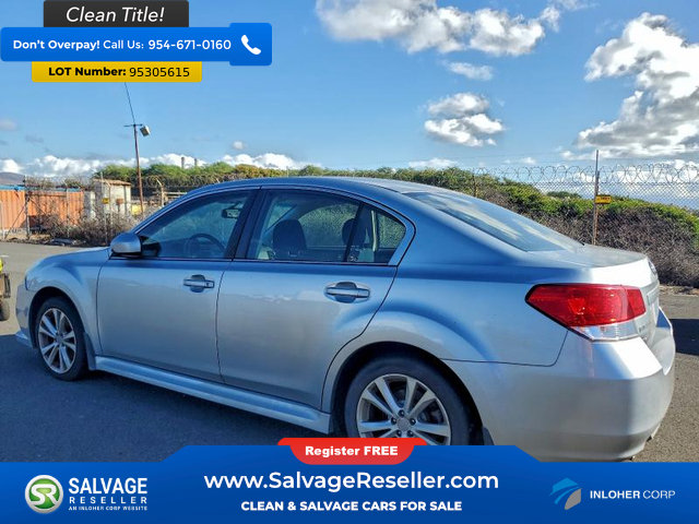 Used 2013 Subaru Legacy 2.5i Premium w/ All-Weather Pkg AWD/4WD image 3