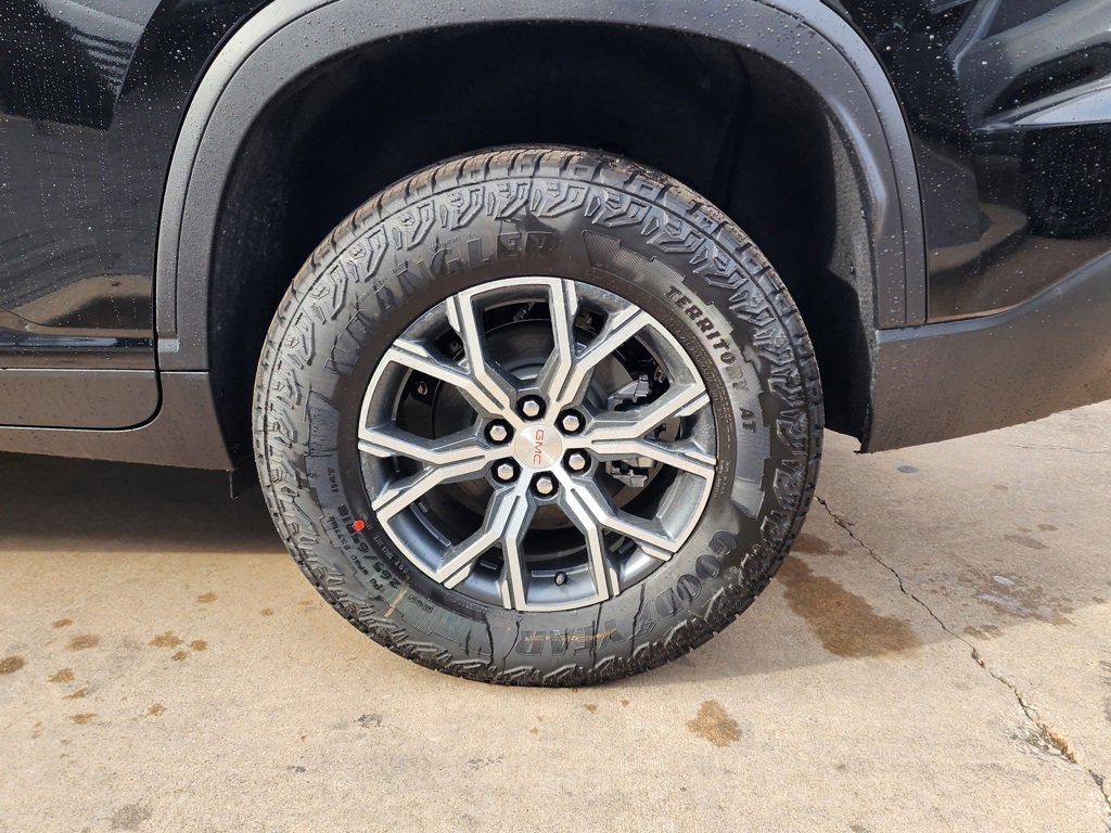 New 2026 GMC Acadia AT4 w/ Luxury Package image 57