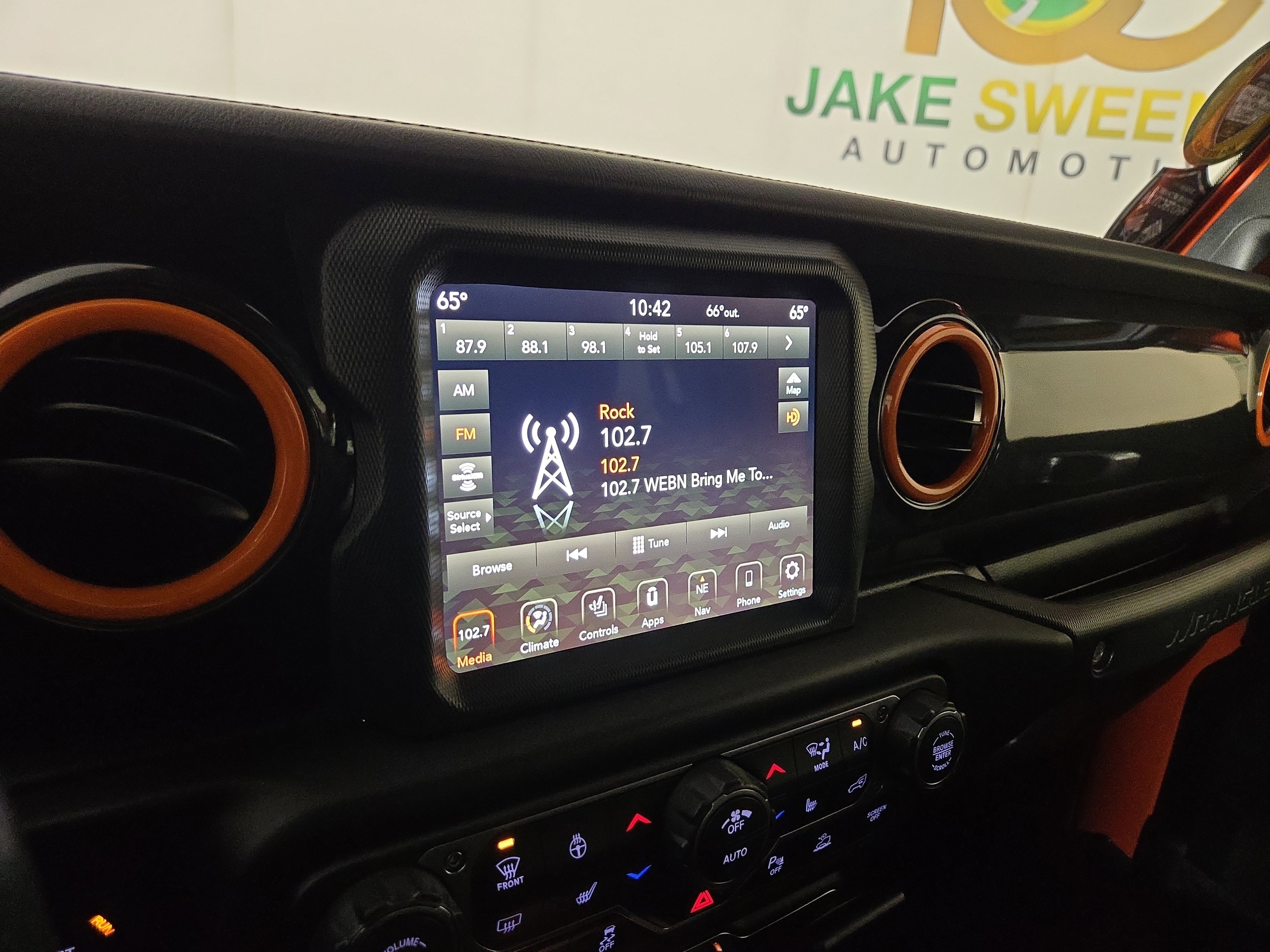 Used 2023 Jeep Wrangler Rubicon 392 w/ Trailer Tow Package image 20