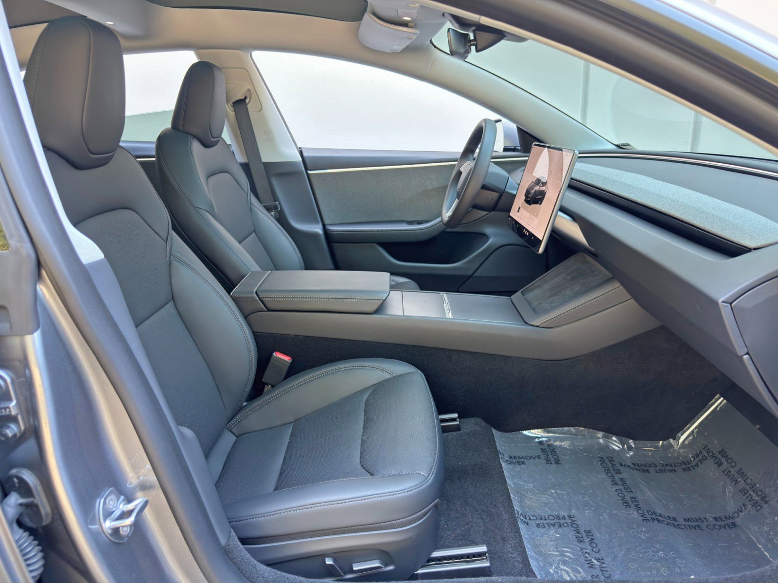 Used 2025 Tesla Model 3 Long Range RWD image 16