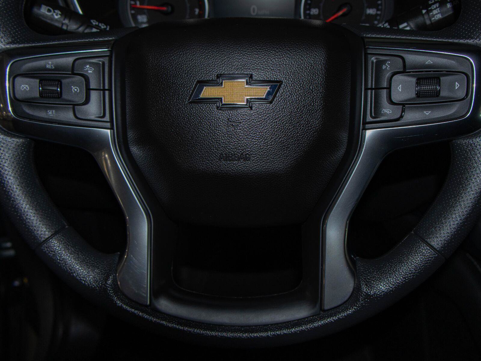 Used 2024 Chevrolet Blazer LT w/ Convenience Package FWD image 11