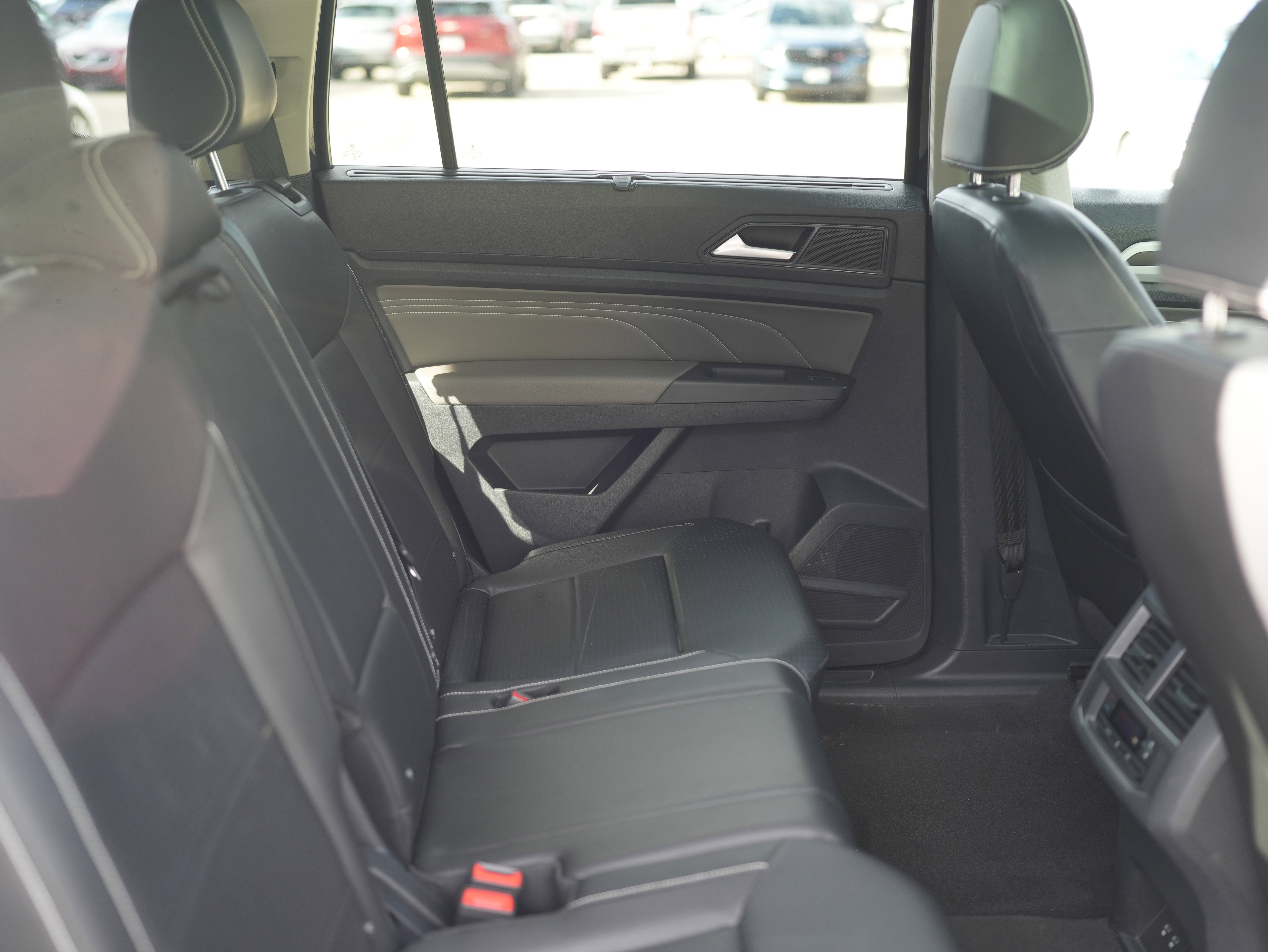 Certified 2023 Volkswagen Atlas SE w/ Panoramic Sunroof Package image 23