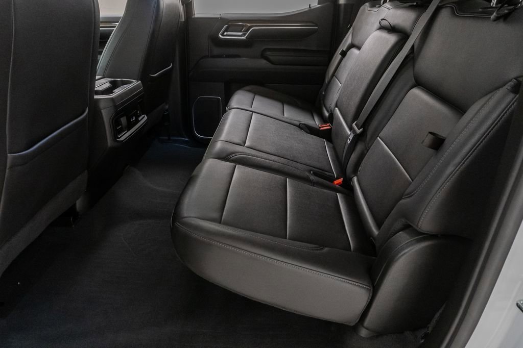 Used 2023 Chevrolet Silverado 1500 LT Trail Boss w/ Convenience Package II AWD/4WD image 31