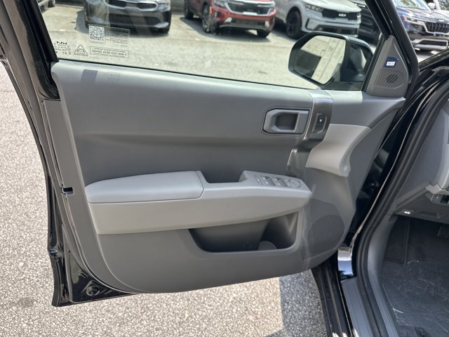 New 2027 Kia EV3 Wind FWD image 11