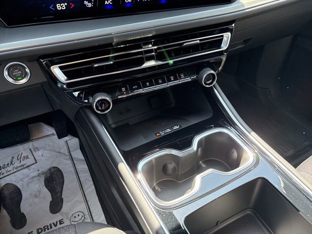 New 2026 Chevrolet Traverse LT AWD/4WD image 13