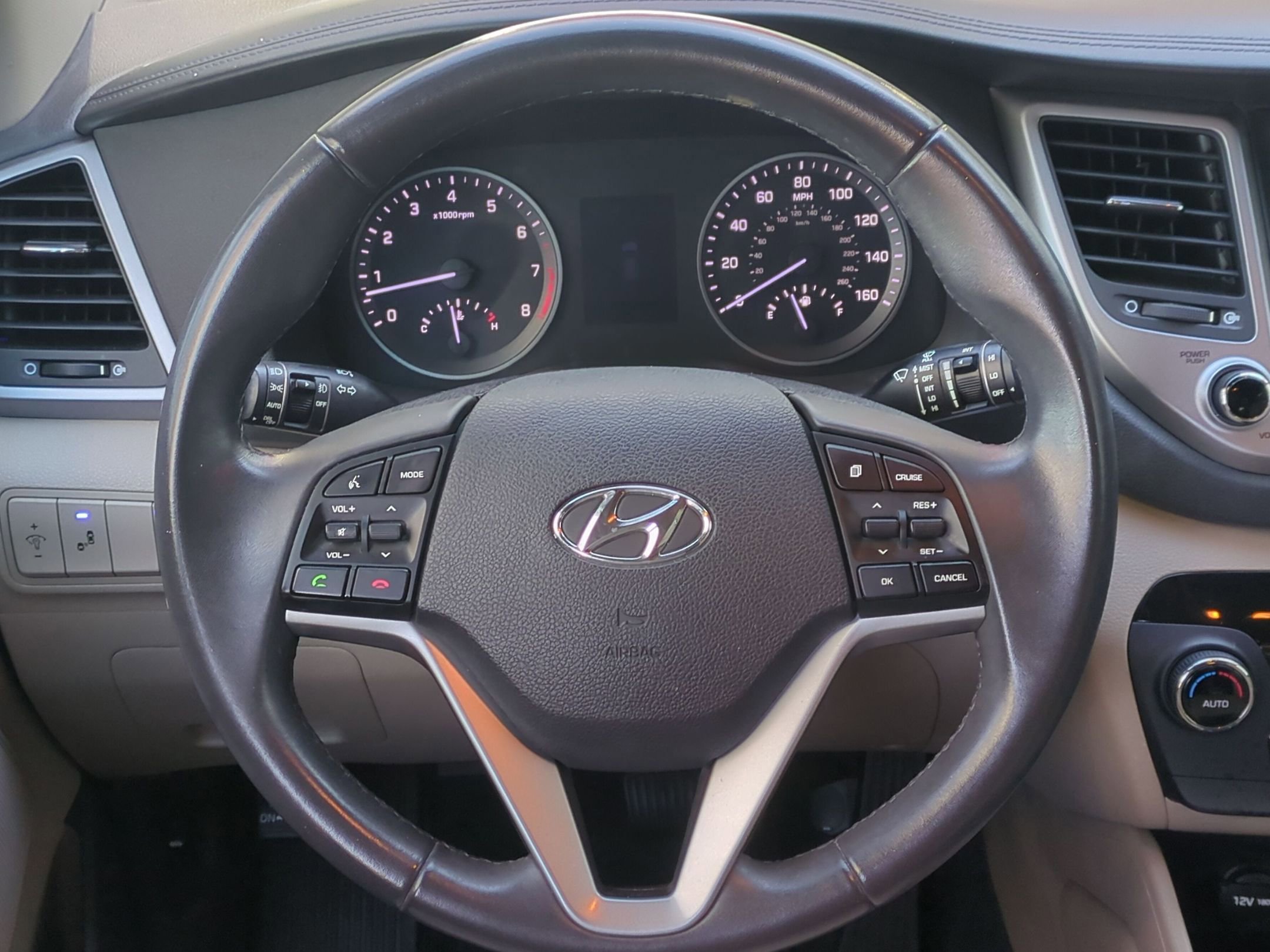 Used 2017 Hyundai Tucson SE Plus FWD image 17
