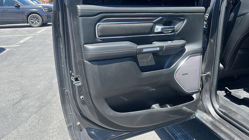 Used 2025 RAM 1500 Laramie w/ Night Edition AWD/4WD image 14