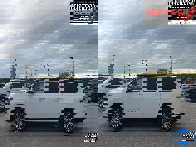 Used 2024 Jeep Grand Wagoneer L Series III image 3