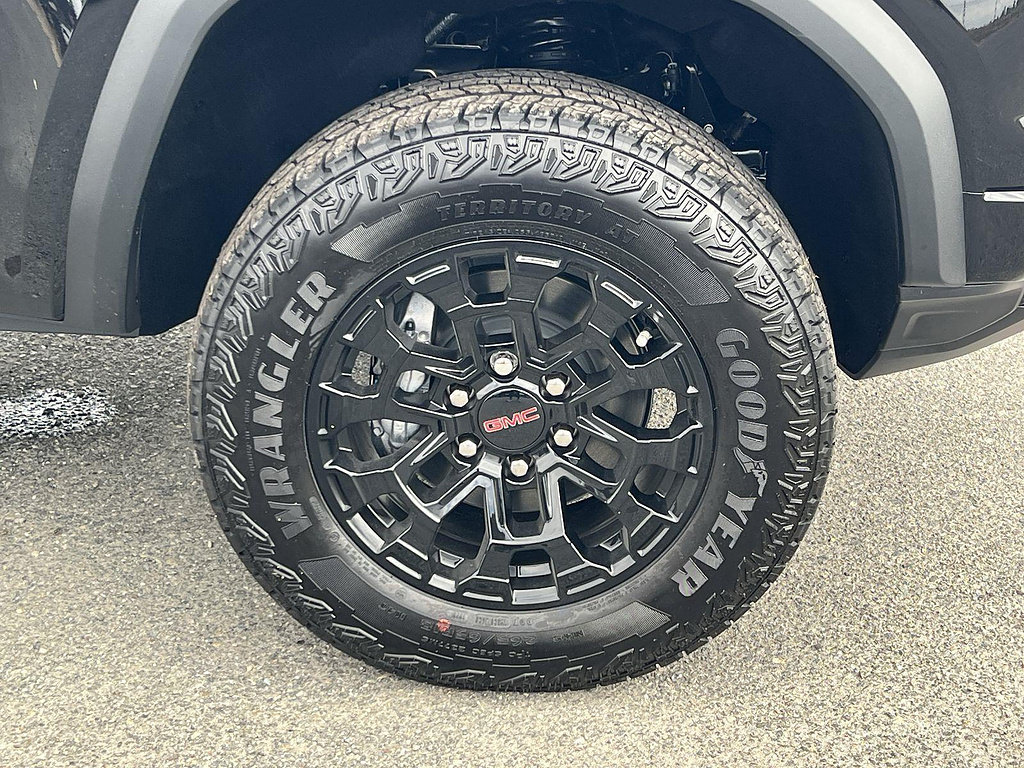 New 2026 GMC Canyon Elevation RWD image 31